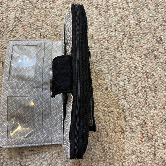 Bella Taylor Black Cash System Wallet - Picture 8 of 9